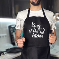 fartuh-z-napisom-king-of-the-kitchen-korol-kuhni-75h51-sm-frt_19n005