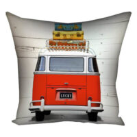 podushka-z-printom-gabardinova-volkswagen-travel-40x40-sm-4p_vol041