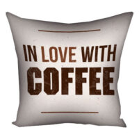 podushka-z-printom-gabardinova-in-love-with-coffee-40x40-sm-4p_cof003