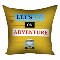 podushka-z-printom-gabardinova-lets-go-on-adventure-50x50-sm-5p_vol047
