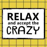 metaleva-tablichka-relax-and-accept-the-crazy-26h18-5-sm-met_20j020_wh