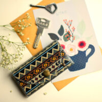 klyuchnitsya-dlya-sumki-ukrayinskij-smuzhkovij-ornament-key_16a060_br