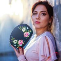 sumka-malenka-zhinocha-coquette-kviti-iz-dzerkalnim-vidobrazhennyam-18x14x7-sm-coq_ili021_tsi