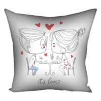 podushka-z-printom-gabardinova-it-s-love-30x30-sm-3p_18l001