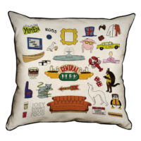 podushka-z-mishkovini-central-perk-friends-45x45-sm-45phb_joy006