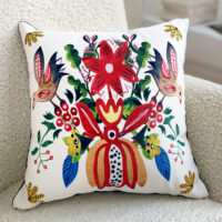 podushka-z-mishkovini-kviti-ta-ptashki-45x45-sm-45phb_23m025