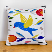 podushka-z-mishkovini-ptaha-nezalezhnosti-45x45-sm-45phb_23j003