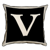 podushka-z-mishkovini-anglijska-litera-v-45x45-sm-45phb_abc044_wh