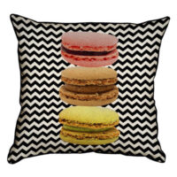 podushka-z-mishkovini-macarons-na-foni-zigzagu-45x45-sm-45phb_swe015_wh