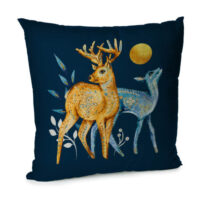 podushka-divanna-z-oksamitu-oleni-45x45-sm-45bp_22s009