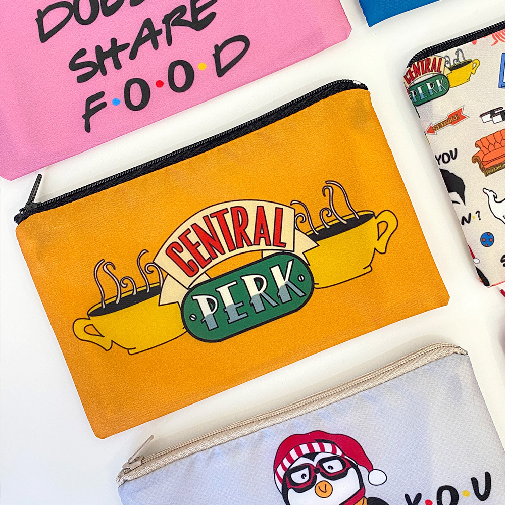 Косметичка жіноча Central perk 20х12 см (K_DR002)
