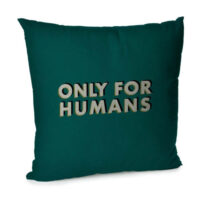 podushka-divanna-z-oksamitu-only-for-humans-45x45-sm-45bp_uni014