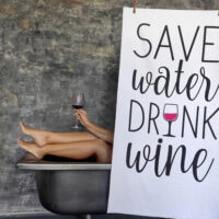 rushnik-plyazhnij-z-printom-save-water-drink-wine-150h70-sm-plb_21j049