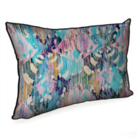 podushka-interyerna-z-mishkovini-rozhevo-blakitnij-etno-ornament-45x32-sm-43phb_era001