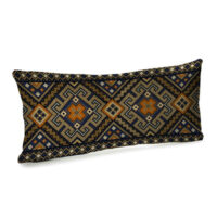 podushka-dekorativna-oksamitova-gutsulskij-ornament-50x24-sm-52bp_22u004