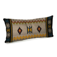 podushka-dekorativna-oksamitova-bukovinskij-stil-50x24-sm-52bp_23j001