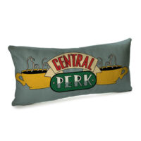 podushka-dekorativna-oksamitova-central-perk-50x24-sm-52bp_dr001