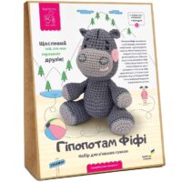 nabir-dlya-vyazannya-gachkom-amigurumi-gipopotam-fifi-nabir-dlya-tvorchosti