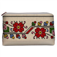 kosmetichka-dorozhnya-zhinocha-lovely-ukrayinskij-motiv-kviti-26x15x8-sm-kk_15ukr001_sbr