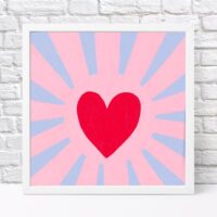 poster-u-ramtsi-30-30-sm-syayuche-sertse-suchasnij-motivator-dlya-domu-ta-ofisu